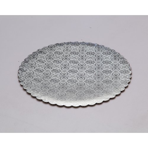 C-Flute Silver Scalloped Cake Circles - 6"